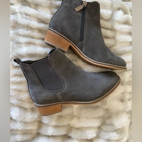 Shoes - AQUA COLLEGE 💦 💦